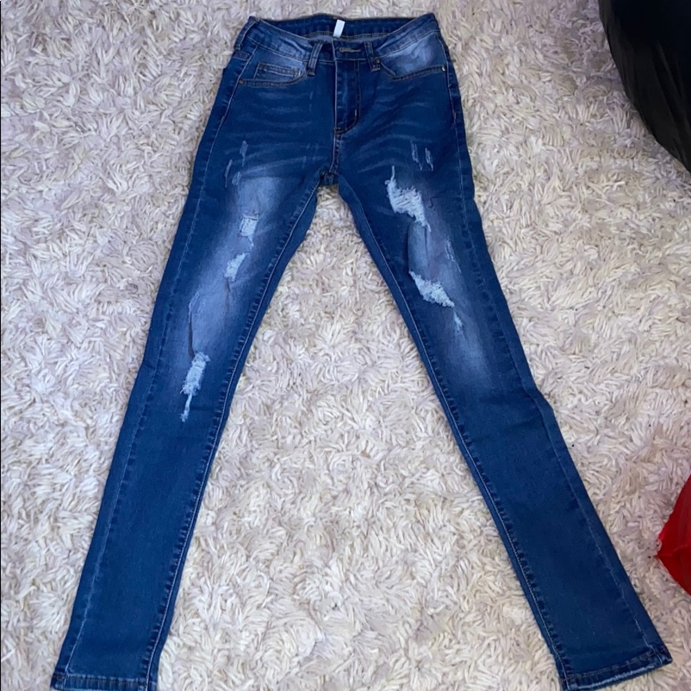 FashionNova Mid Waisted Jeans